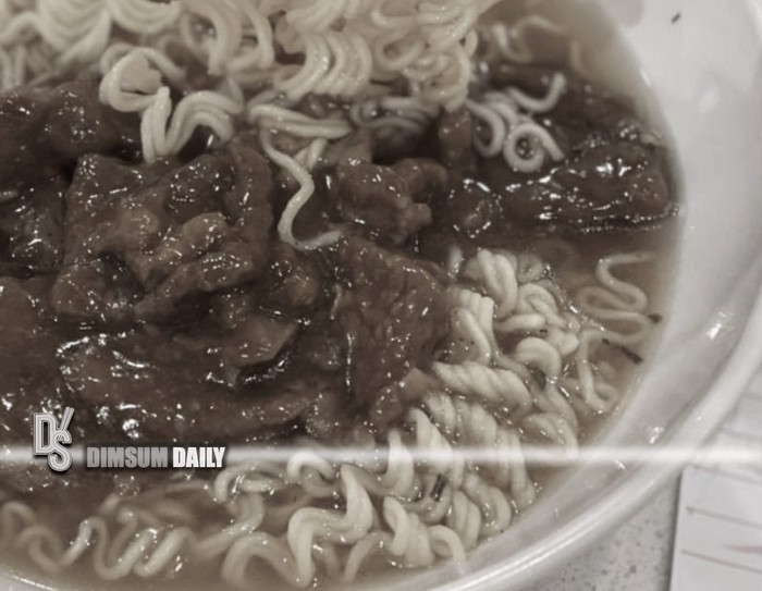 Mie Instan Rp 37 Ribu dengan Topping Melimpah, Kenapa Hong Kong Rela Antri?