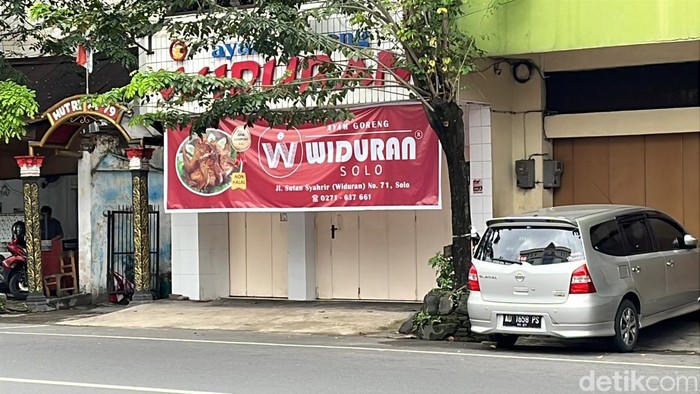 Ayam Goreng Widuran Solo: Kenikmatan Tradisional dengan Bumbu Khas, Rekomendasi untuk Para Pecinta Kuliner