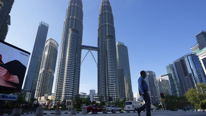 Varian COVID-19 Baru di Malaysia, Warga Diwaspadai Lonjakan Kasus