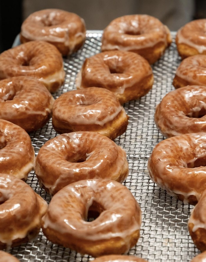 Donat Mahal Rp 200 Ribu Sebiji: Resep Nikmat dan Kisah Menarik
