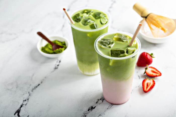 **5 Minuman Matcha Lezat di Kafe, Dari Dirty Matcha hingga Coconut Matcha Cloud**