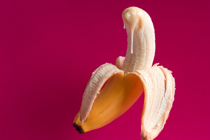 **Kisah Kelam Buah Pisang, Jadi Alat Eksekusi dan Simbol Penindasan: Resep Pisang Lezat untuk Sarapan!**