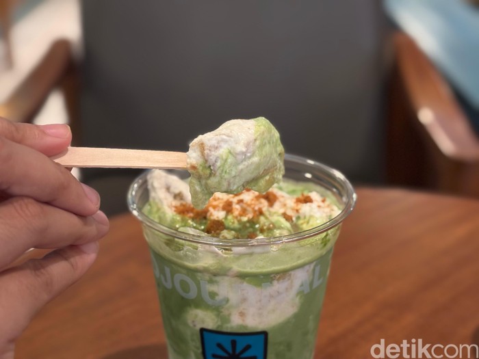 Cobain! Matcha Latte dengan Kejutan Rasa Sea Salt Cream dan Banana Pudding