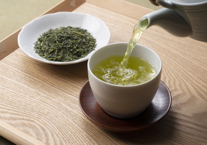 Nikmati Teh Hijau Segar, Resep Sehat dalam 2 Minggu!