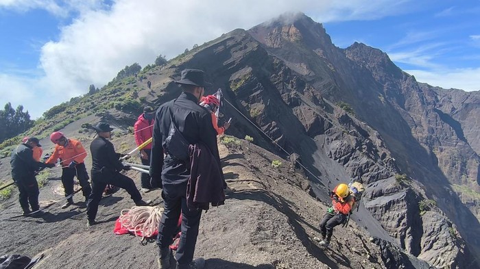 Apa Sebenarnya yang Terjadi pada Juliana Marins di Rinjani? Hasil Autopsi Ungkap Fakta Mengejutkan!