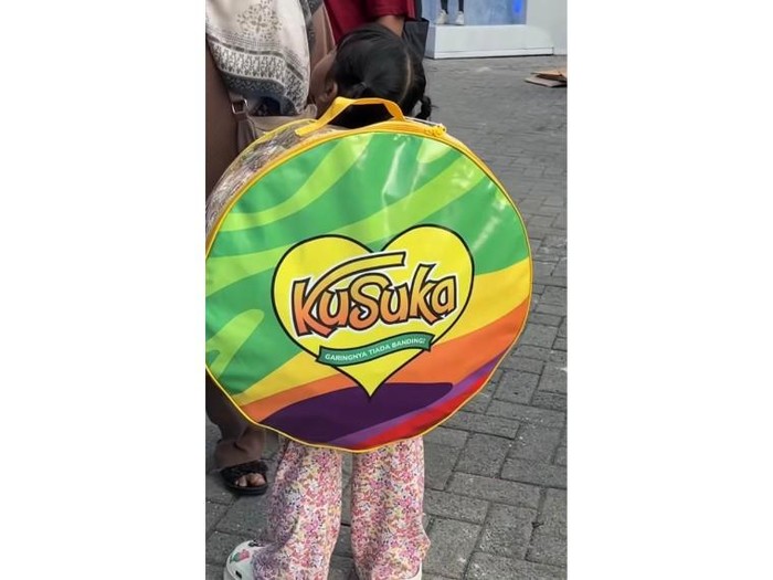**Garing Go Bag Kusuka: Tas Camilan Jumbo yang Menjadi Favorit di PRJ 2025**