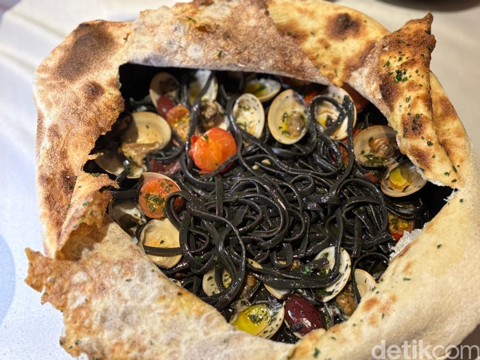 Nikmati Burrata dan Cartoccio dengan Tinta Cumi di Canella, Hotel Tentrem Jakarta