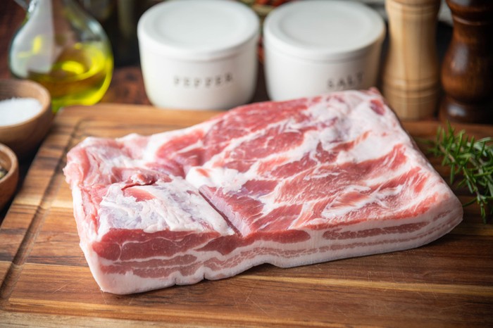 **Daging Babi Termasuk Jenis Daging Merah atau Putih?** Resep Praktis untuk Hasil Lezat!