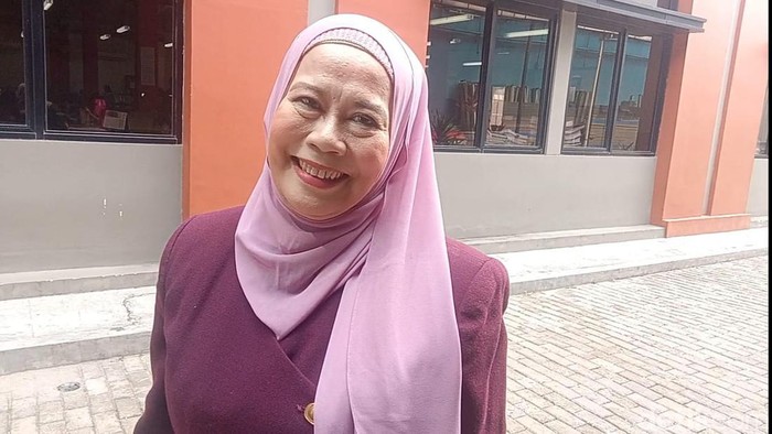 Ablasi Retina pada Mata Kanan Dewi Yull: Kenali Kondisi dan Pencegahannya