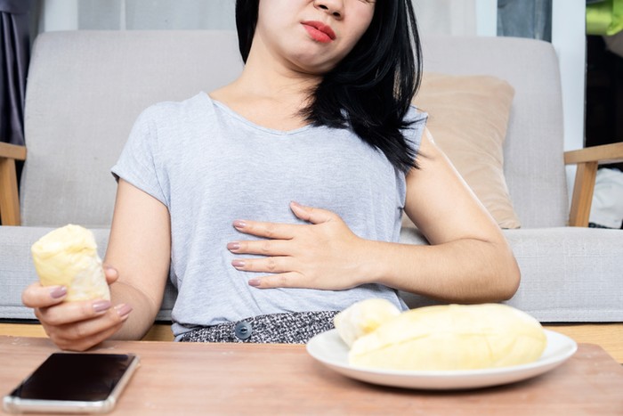 **Habis Makan Durian, Hindari Makanan Ini agar Tidak Mabuk!**