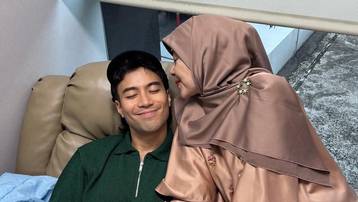 Mengatasi Efek Samping Pengobatan Kanker: Kisah Vidi Aldiano dan Penurunan BB 10 Kg