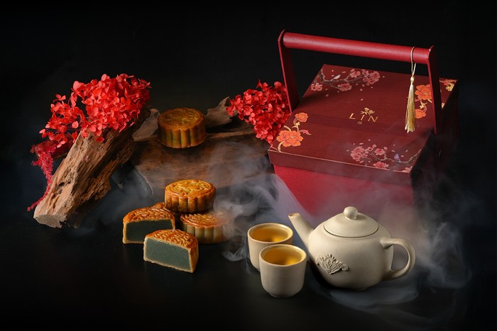 **Di Sini Ada Kreasi Mooncake Cantik untuk Hantaran Kerabat**