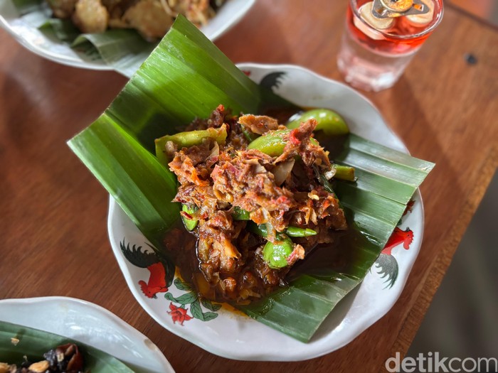 PNS yang Menyukai Warung Bakso hingga Masakan Sunda Ini: Fenomena Gaya Hidup yang Mendominasi!