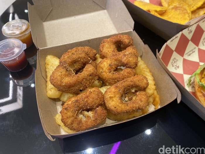 **Nikmati Nugget dan Pancake New York di Kafe Baru Jakarta Premium Outlet**