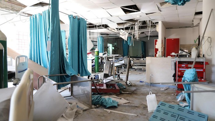 Israel Siksa dan Bunuh Dokter, Menyebabkan Kecacatan Massal di Gaza