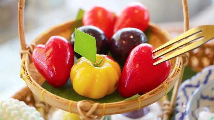 5 Fakta Menarik Tentang Luk Chup, Camilan Viral dari Thailand yang Wajib Dicoba