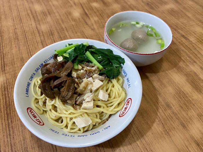 7 Bakmi Legendaris di Jakarta Berusia Puluhan Tahun, Lezatnya Must-try!