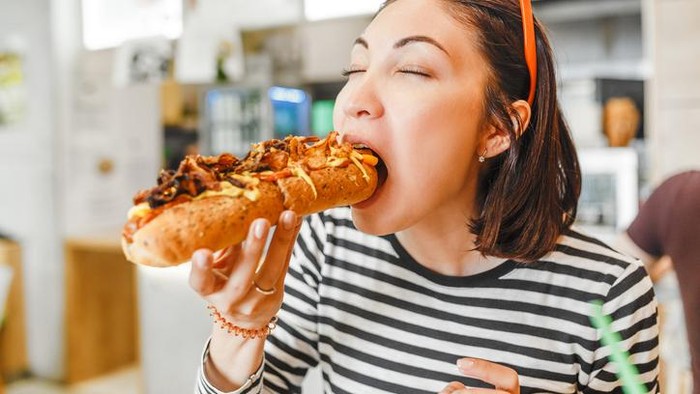 **Makan Cepat vs Makan Lambat: Mana yang Lebih Sehat untuk Tubuhmu?**