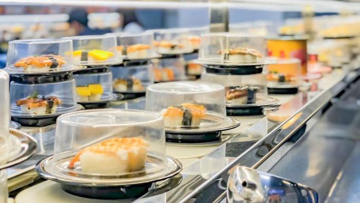 Resep Sederhana Membuat Sushi Conveyor Belt Enak dan Praktis