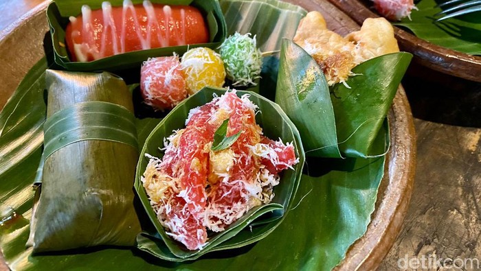 8 Makanan Legendaris Pasar Klojen Malang yang Wajib Dicoba, dari Onde hingga Cenil