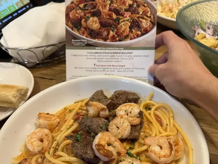 [Ekspektasi vs Realita, Pasta Gordon Ramsay: Apakah Rasa Seperti yang Dilihat di Foto Menu?]