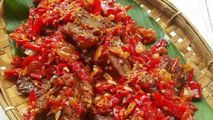 **3 Resep Olahan Daging Sapi Khas Nusantara yang Enak Buat Lauk**