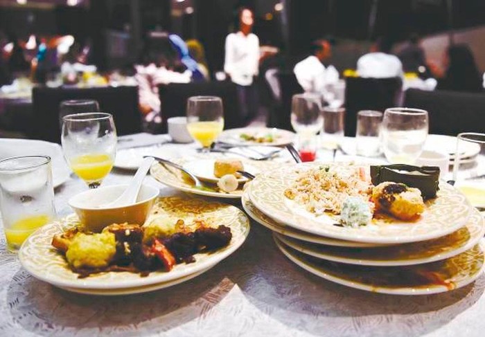 Miris! Puluhan Porsi Makanan di Nikahan Terbuang karena Tak Habis Dimakan - Update 1