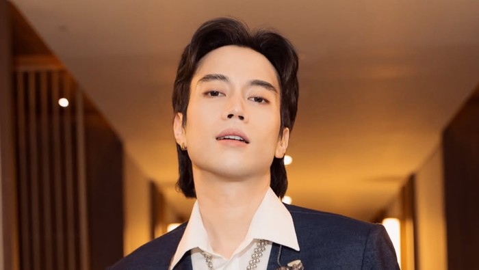 Vidi Aldiano, Kisah Perjuangan melawan Kanker dan Warna Kulit yang Berubah!