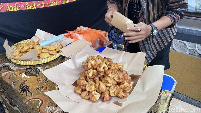 4 Fakta Kue Kontol Kejepit: Jajanan Ngeres atau Khas Yogyakarta?