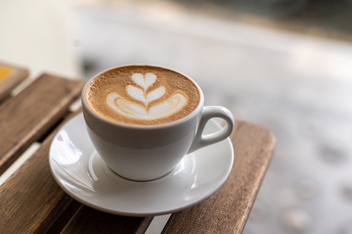 **5 Cara Minum Kopi Setelah Makan yang Bikin Nikmat Tanpa Ganggu Kesehatan**