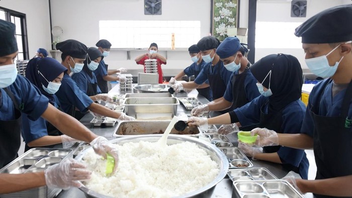 Resep Lezat Dapur MBG dengan SOP Baru untuk Mencegah Keracunan